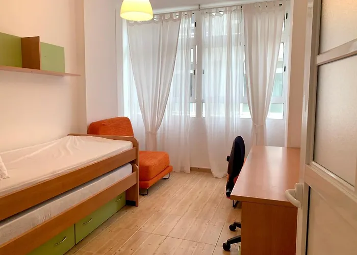 Beach Apartment *
