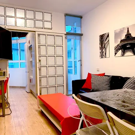 Lägenhet Beach Apartment *